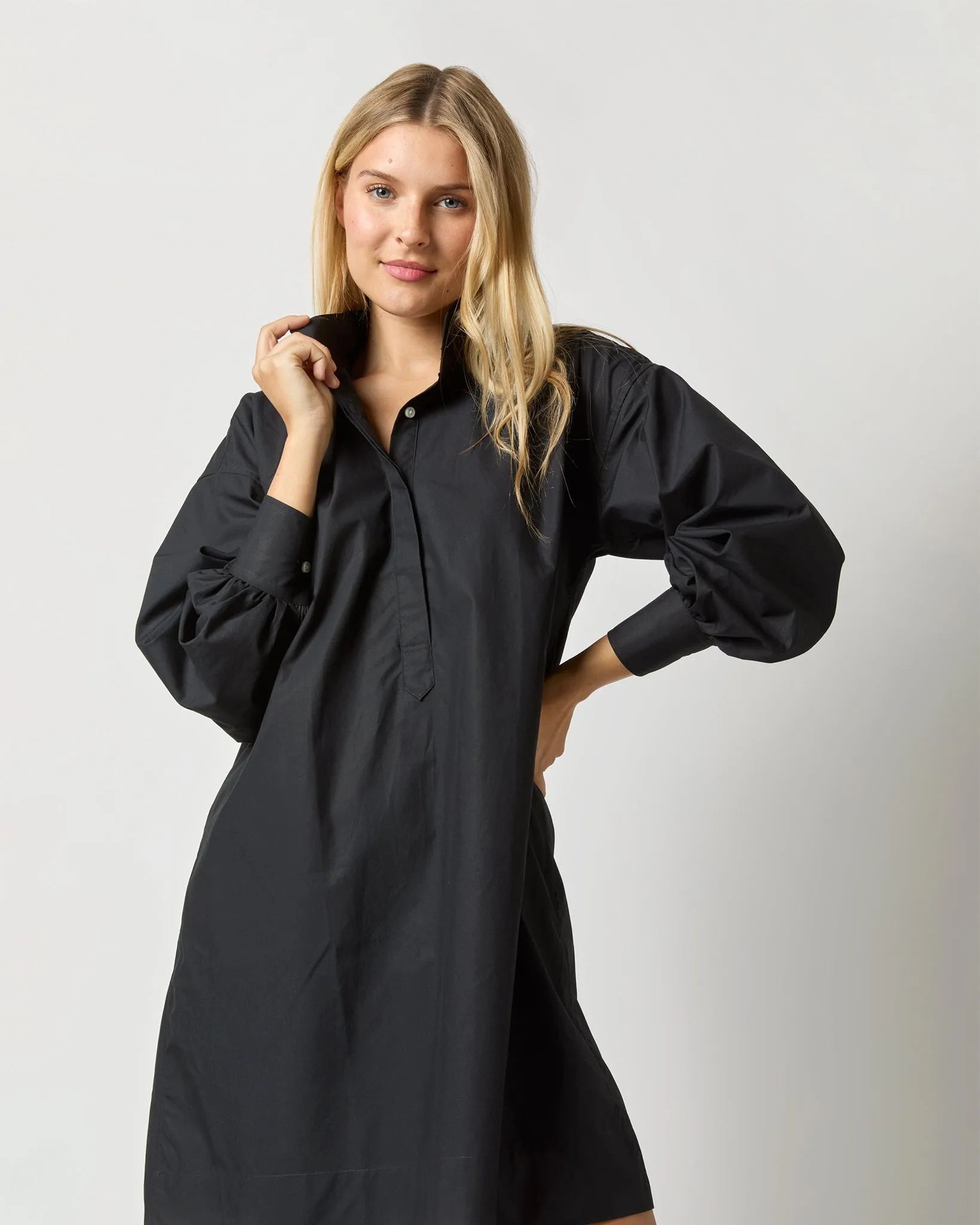 Anaya Popover Dress in Black Poplin