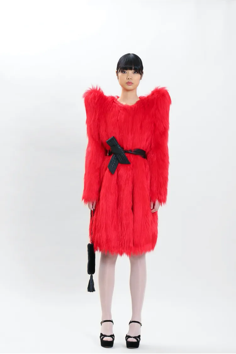 Emily faux fur Coat in Rouge