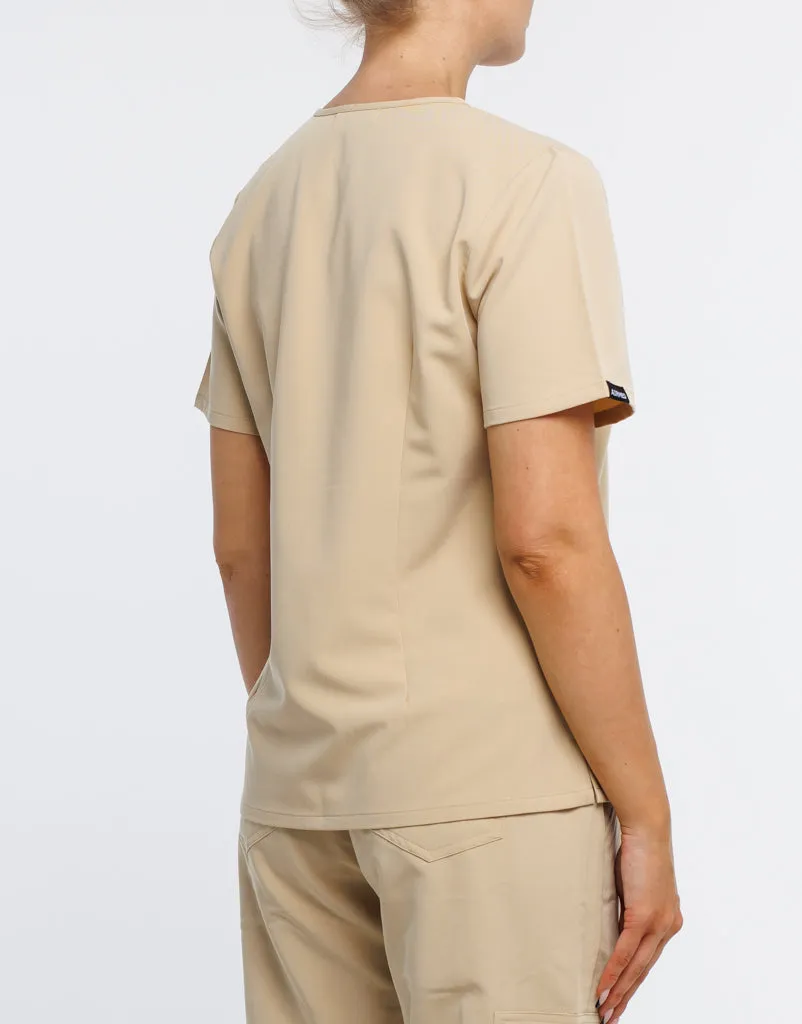 Essential One Pocket V Neck Scrub Top - Warm Sand