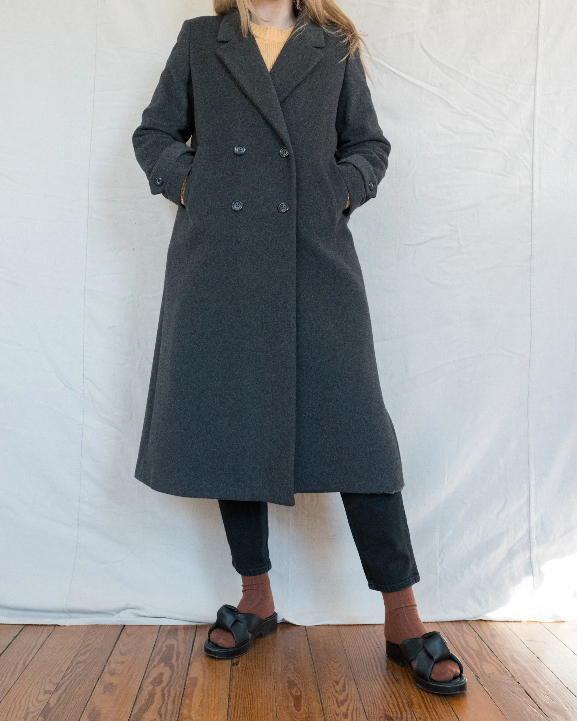 Vintage Wool   Cashmere Coat (S/M)